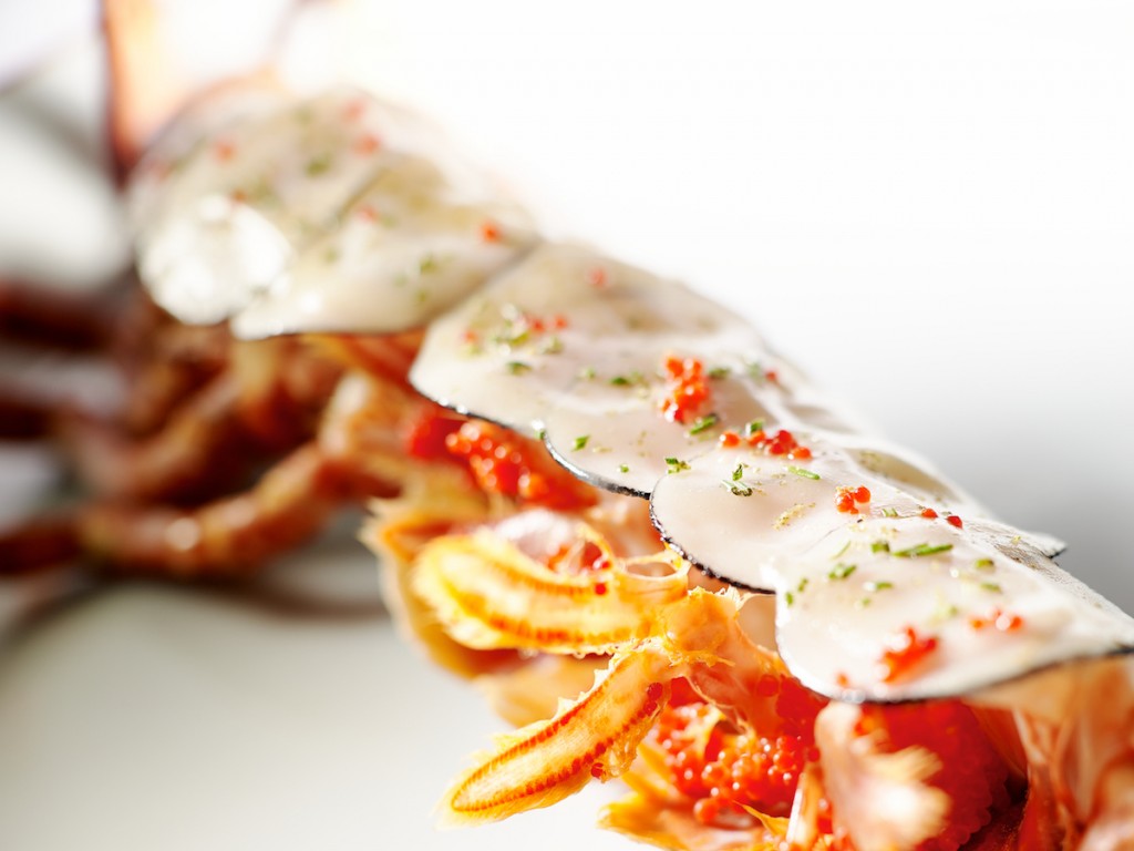 aiguillettes de homard aigre doux© DosSantos_Lemone