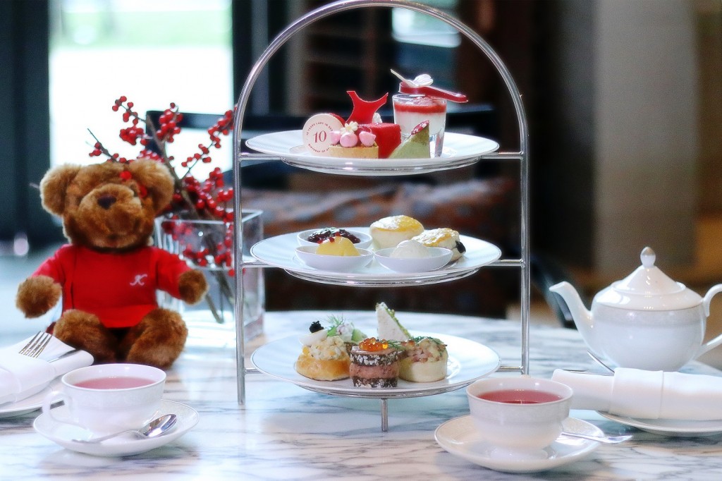 Afternoon Tea - Lady in Red