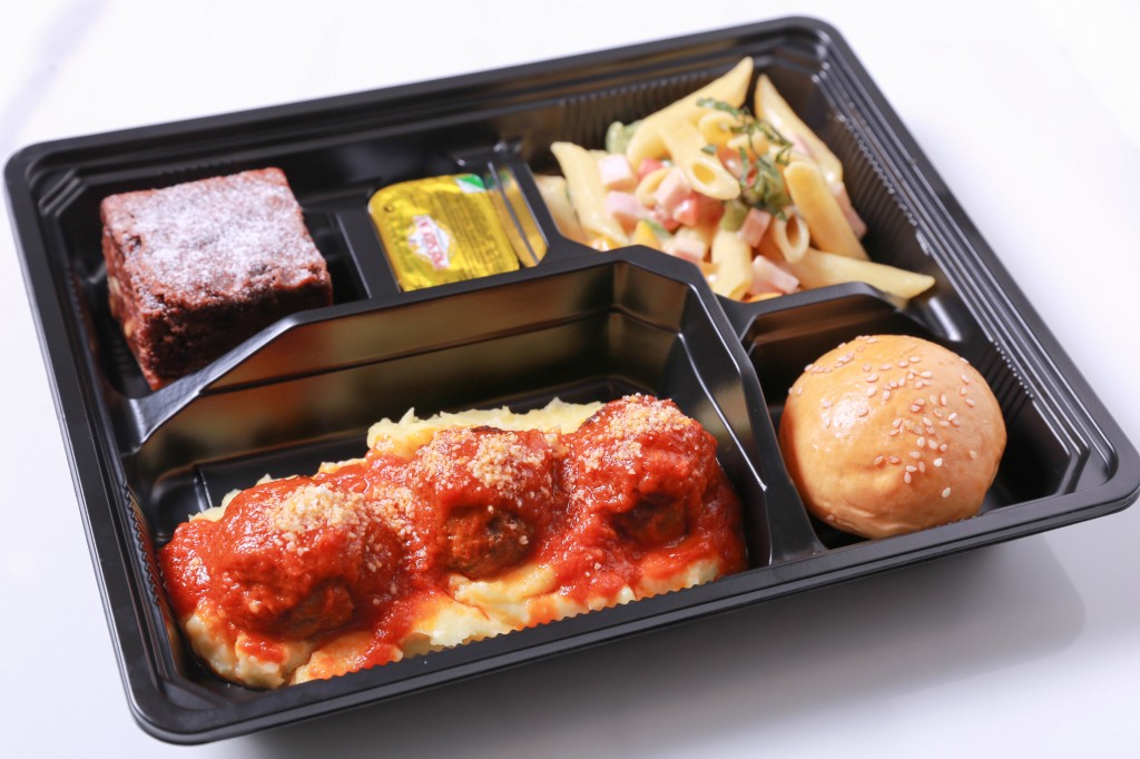 “Meat Ball and Pasta Salad” Box