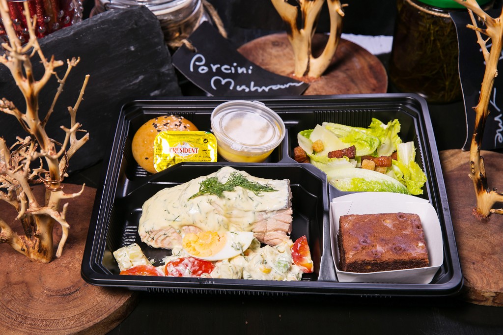 “Salmon Lunch” Box