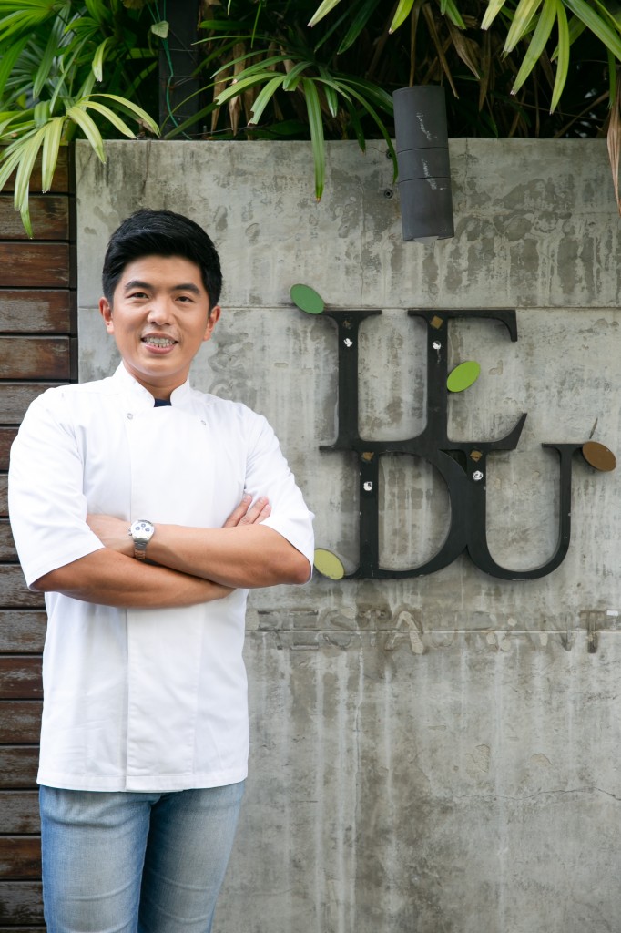 Chef Thitid “Ton” Tassanakajohn from Le Du (1 MICHELIN star).