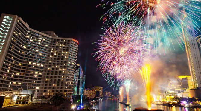 Royal Orchid Sheraton_fireworks