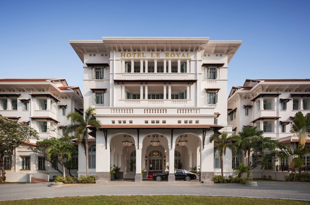 Hotel Facade_1625940_high