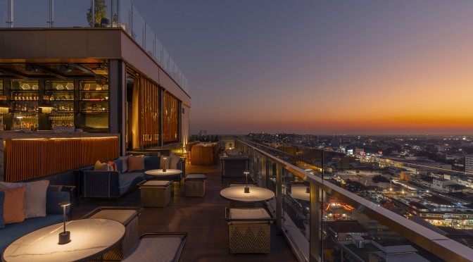 Melia Chiang Mai-MAI The Sky Bar-3