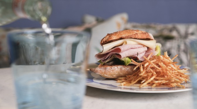 10_Blue casual all-day dining_Jambon Beurre