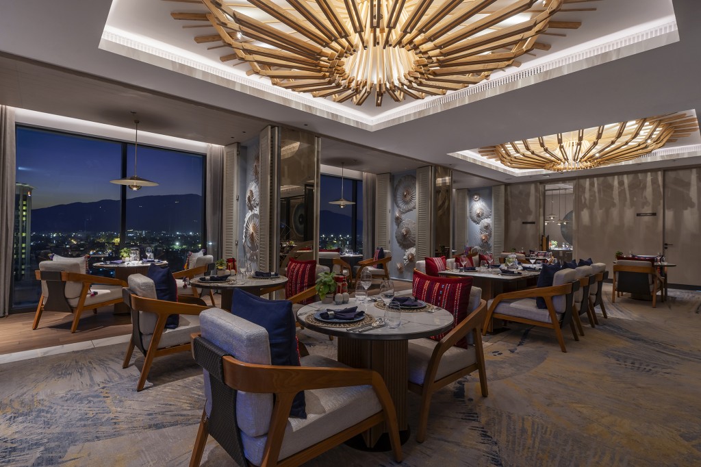 Melia Chiang Mai-Mai Restaurant & Bar-1