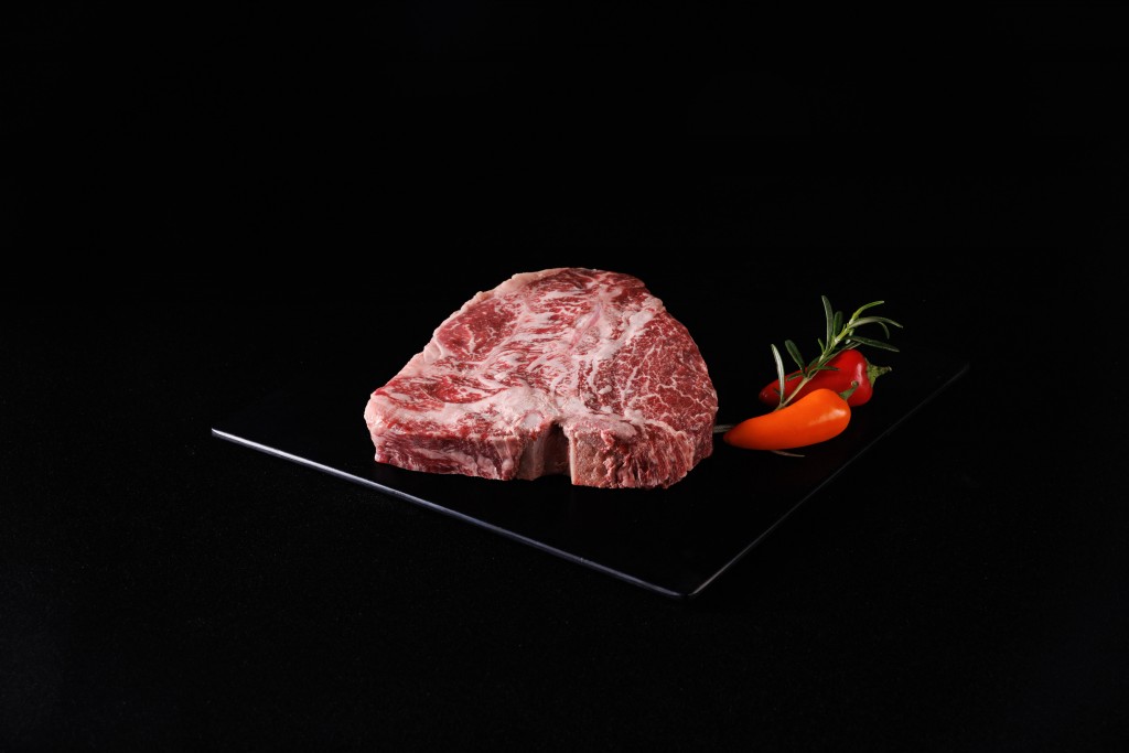 InterContinental Bangkok_Wagyu from Mayura Station at Fireplace Grill and Bar_2