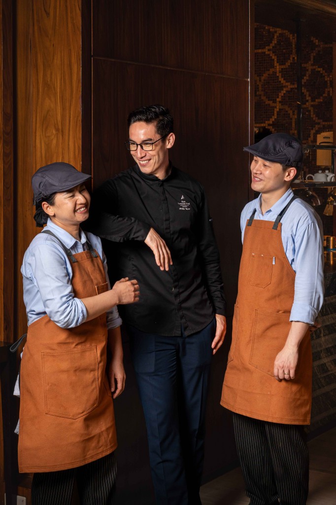 22. Chef Phillip Taylor and ALATi Team