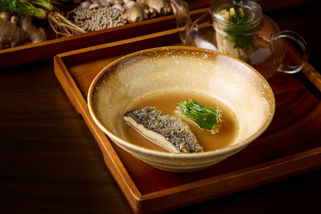 Le Du Kaan Tom Khing 2