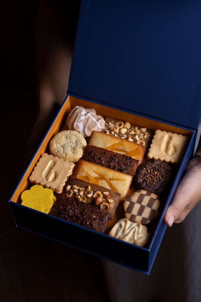 02. Blue Festive Delights Collection