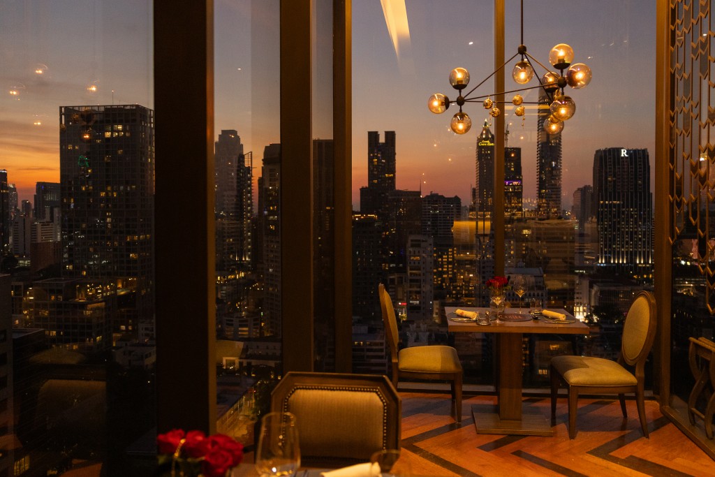 Indigo Char Restaurant 01