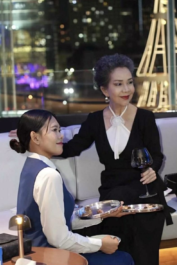 d3f35250-5822-4ca3-90c6-2b987463079a