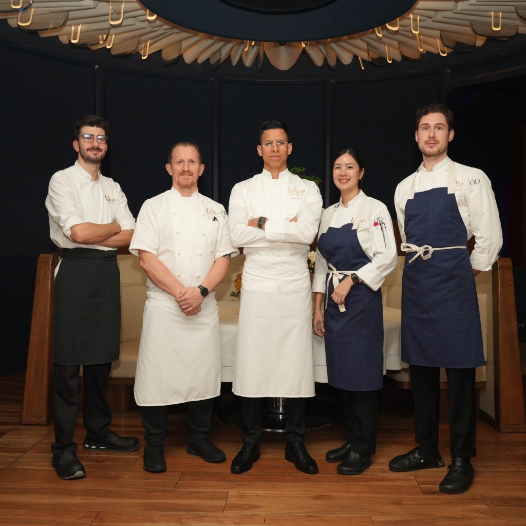 4. Tatler Best 2026_Blue by Alain Ducasse_s Team