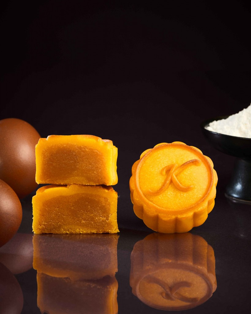 08. Royal Custard_A Moonlit Celebration_Mooncake Collection 2026